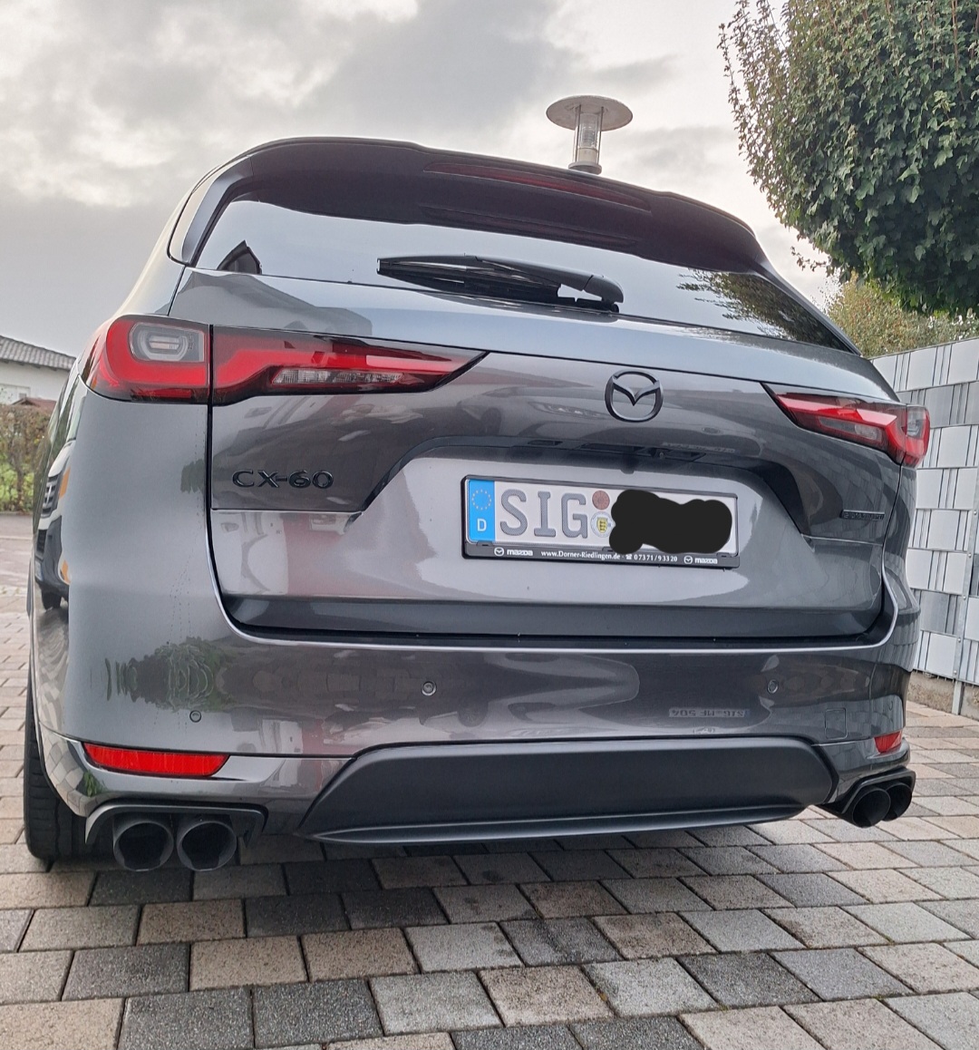 Sportauspuff von ATH schwarz matt mit blenden